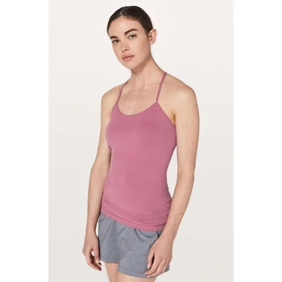 Lululemon Power Pose Tank in Moss Rose - Picture 2 of 9